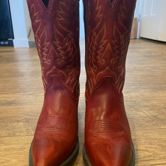 Women's Laredo Red Cowgirl boots - Picture 1 of 4